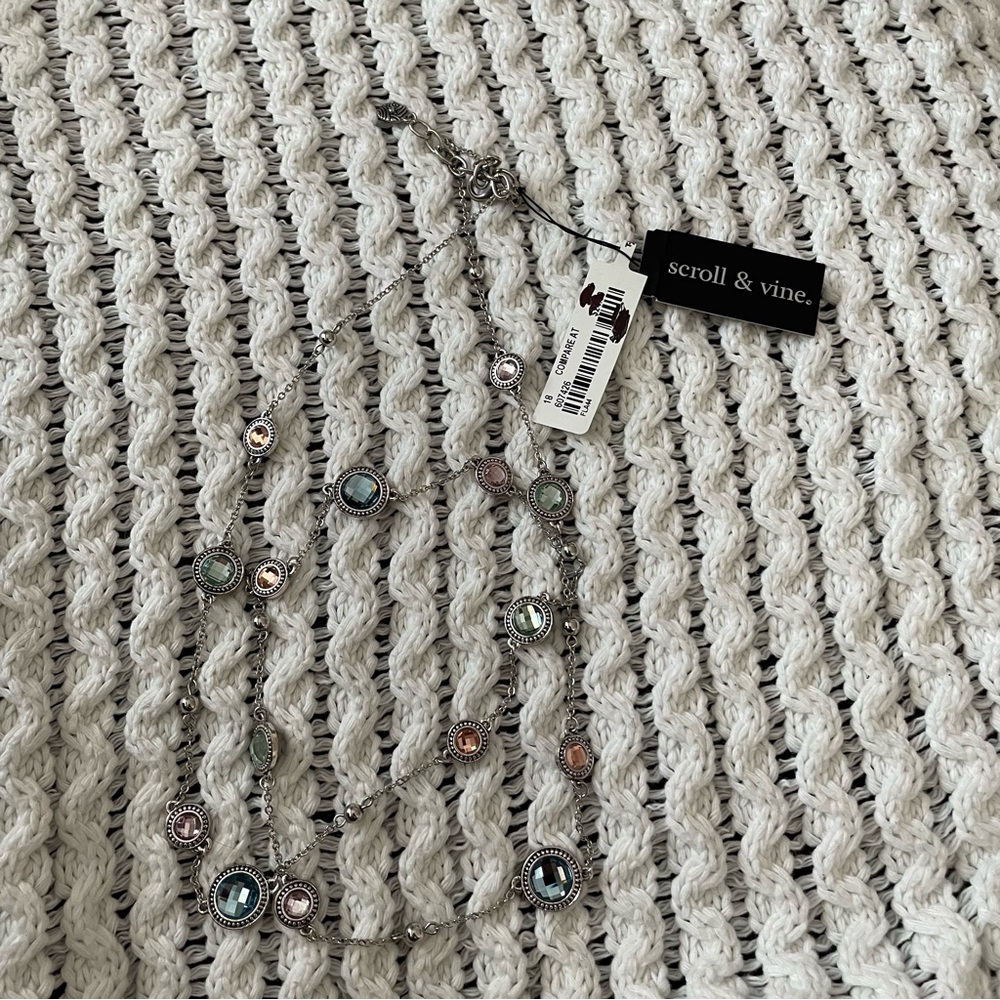 Scroll & Vine Necklace NWT
